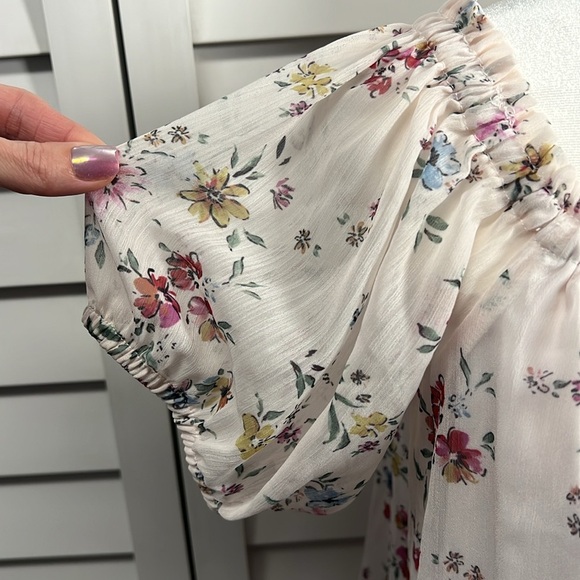 WAYF Floral Off The Shoulder Ruffle Lined Pull Sleeve Top Size Large NWT - Picture 4 of 10